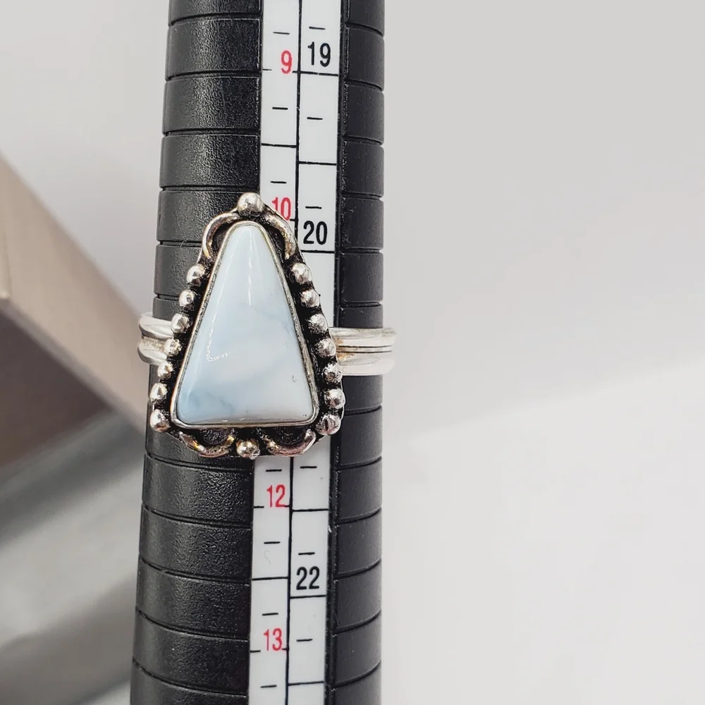 Genuine Triangle Bezel Set Blue Owyee Opal 925 Sterling Silver Vintage Ring